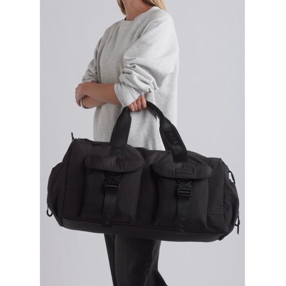 Pajar Canada Black Nylon Duffle Bag Travel Gym Weekender NEW